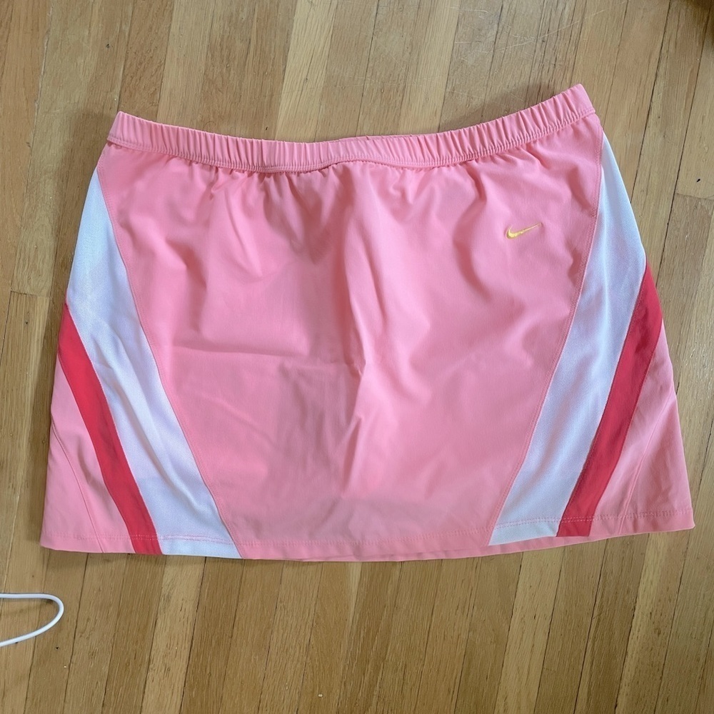 Nike Dry Fit Coral Pink Tennis Skirt w/ Red & White Mesh Stripe, Yellow Logo L